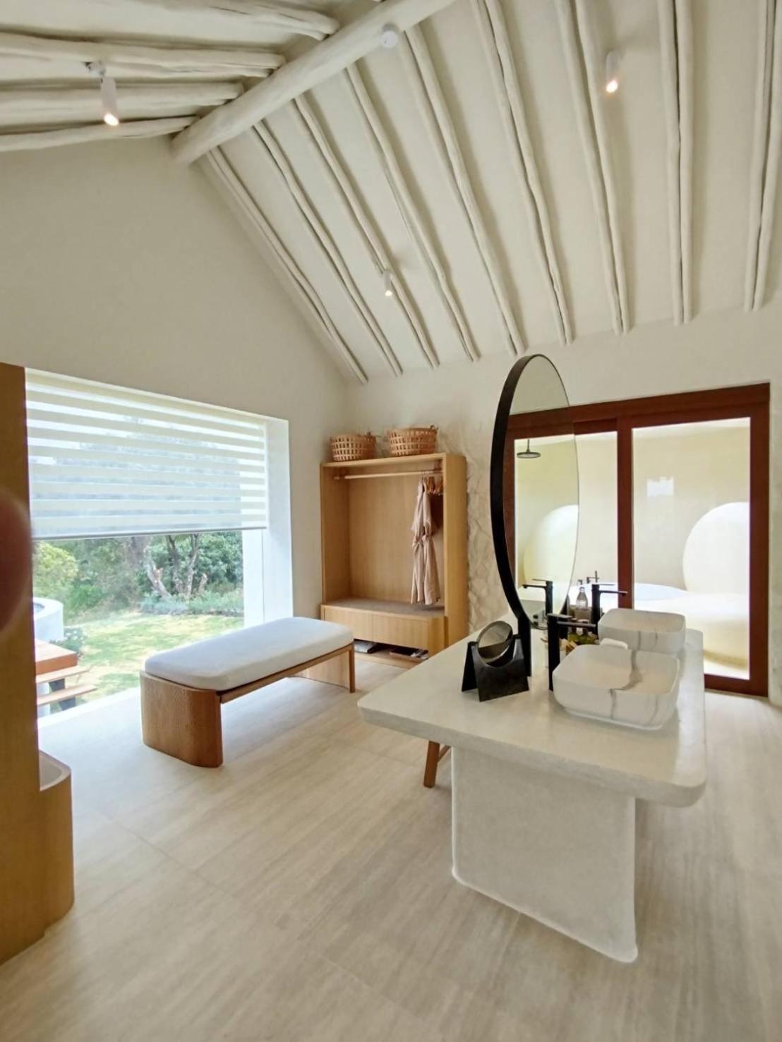 Roukh Kiri Khaoyai, The Centara Collection Villa Pak Chong Buitenkant foto