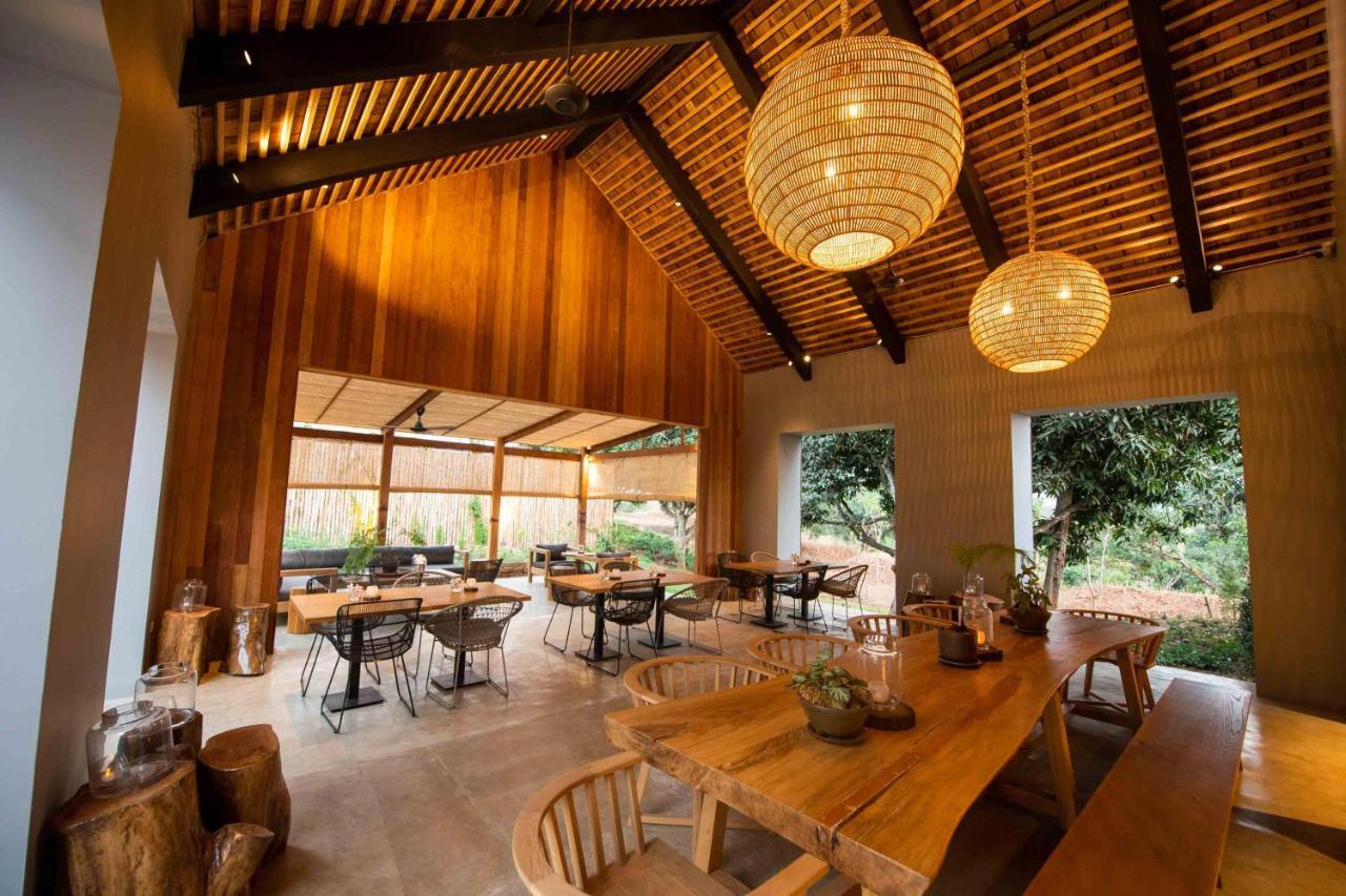 Roukh Kiri Khaoyai, The Centara Collection Villa Pak Chong Buitenkant foto